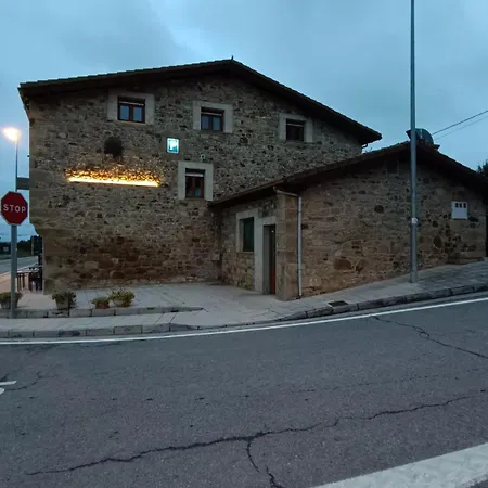 Casa Elisa Monegro. 3*