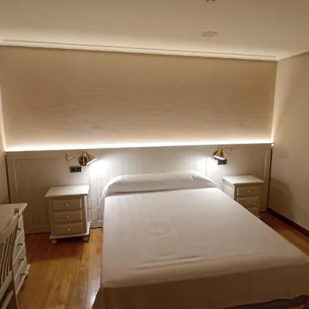 Casa Elisa Monegro. 3*