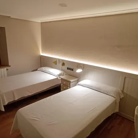 Casa Elisa Monegro. بيت ضيافة Monegro