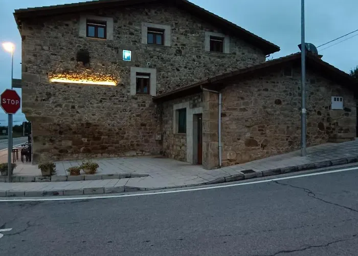 Casa Elisa Monegro. 3*