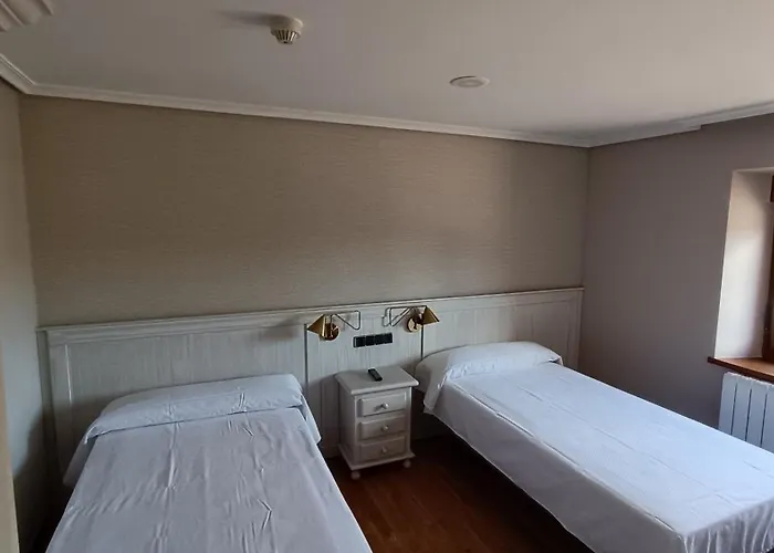 Gasthuis Casa Elisa Monegro. 3*