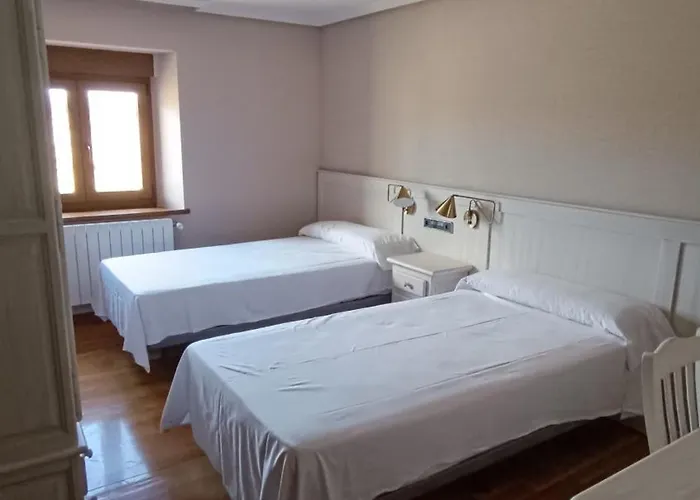 Casa Elisa Monegro. Monegro